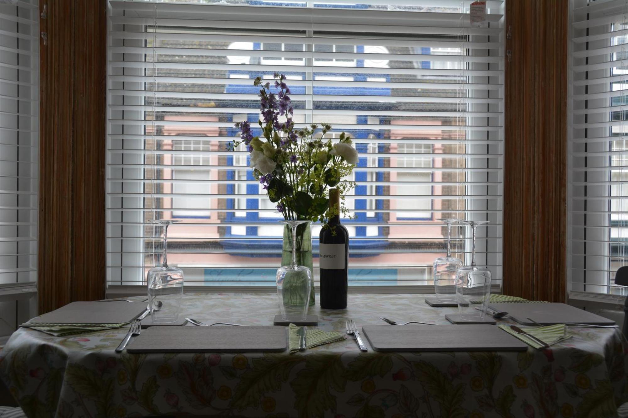 The Fabulous Number Two Apartment A Cosy Coastal Getaway クロマー エクステリア 写真